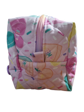 Load image into Gallery viewer, Cute hearts large toiletry bag