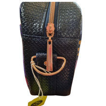 Load image into Gallery viewer, Elements cross body bag