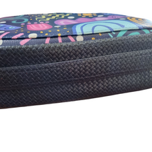 Load image into Gallery viewer, Elements cross body bag