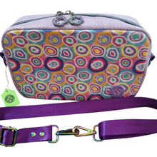 Load image into Gallery viewer, Gathering cross body bag