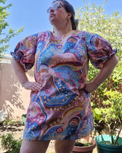 Load image into Gallery viewer, Gathered sleeve shift dress