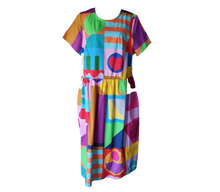 Load image into Gallery viewer, Block coloured easy dress Size 12- long skirt