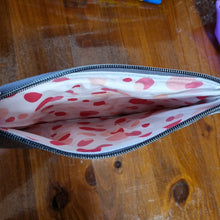 Load image into Gallery viewer, Star wars clutch 2.0