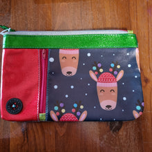 Load image into Gallery viewer, Christmas clutch