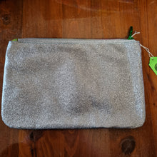 Load image into Gallery viewer, Christmas clutch