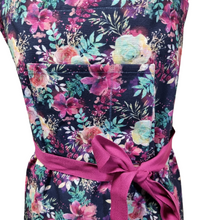 Load image into Gallery viewer, Floral apron
